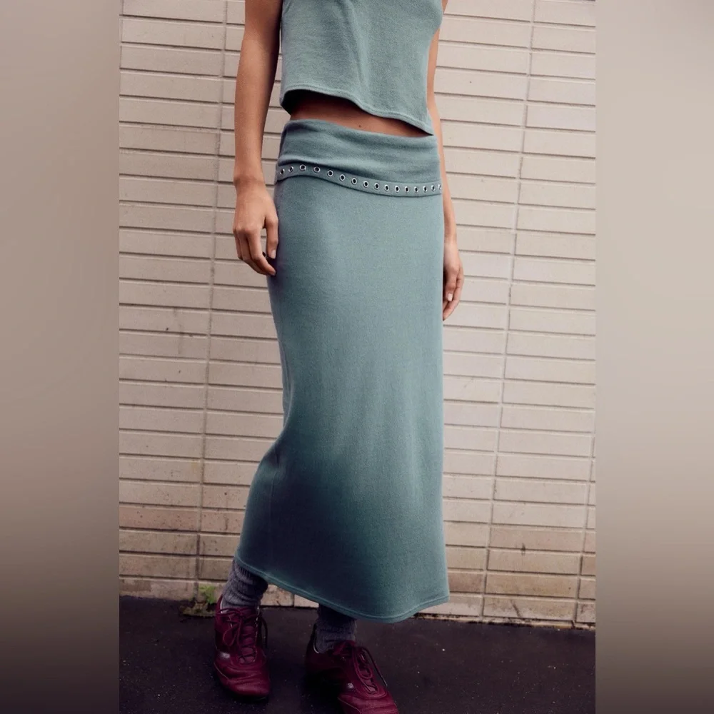 ZARA EYELET MIDI SKIRT - Picture 7 of 12